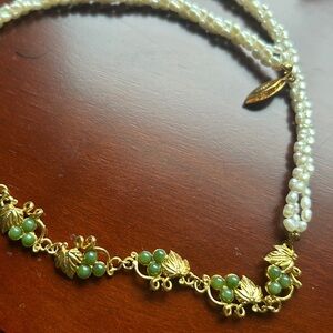 Elegant Gold and Green Pearl Necklace
